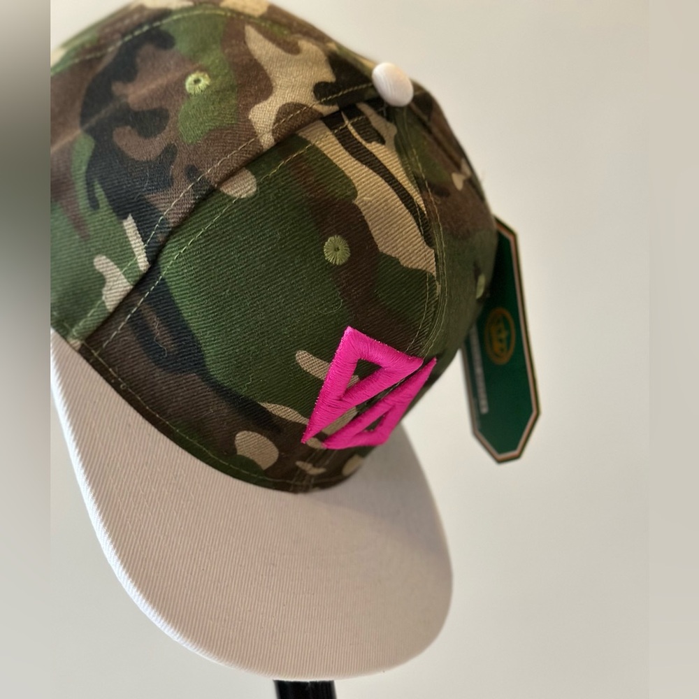 Limited Edition Thick as Thieves Signature Logo SnapBack Cap- Camo/White/Pink